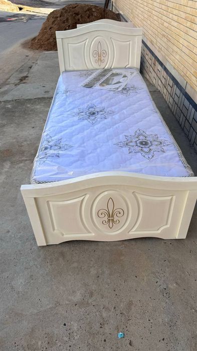 1 Спальная  кровать