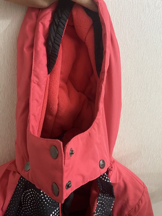 Куртка девочке 8-10 лет