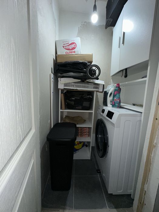 Garsoniera.    de vinzare.    Codlea st , Chimistelori