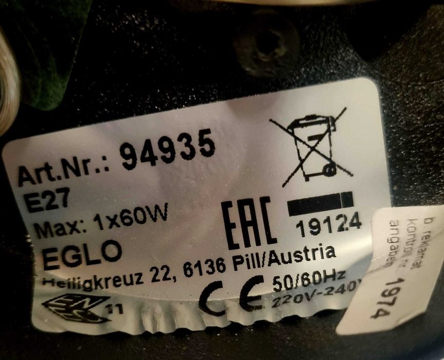 4 buc Pendul Eglo 94935 +2 buc Pendul Eglo+ 94188+4 buc pendul metalic