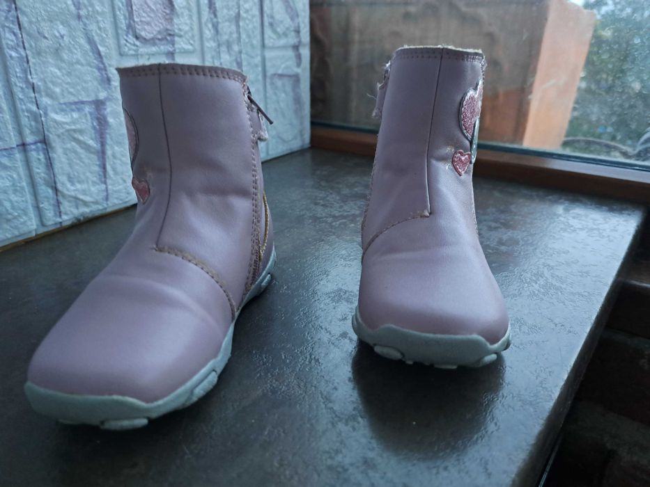 детски ботуши,зимни обувки,боти,апрески,Geox номер23 за момиче,геокс