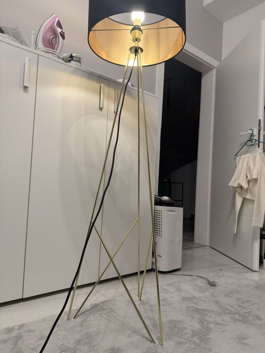 Lampadar 1.6 m impecabil