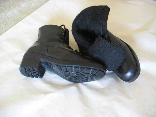 Дамски ботички, 37 номер, естествена кожа. Стелка 24см.