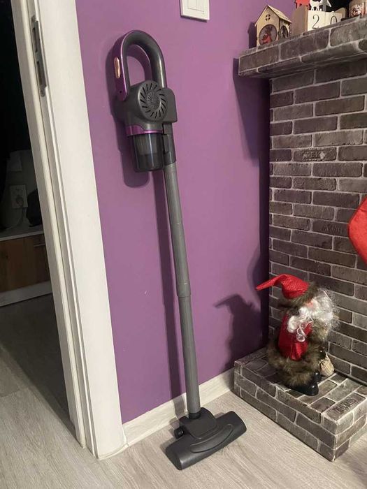 Безжична преносима прахосмукачка с голямо засмукване