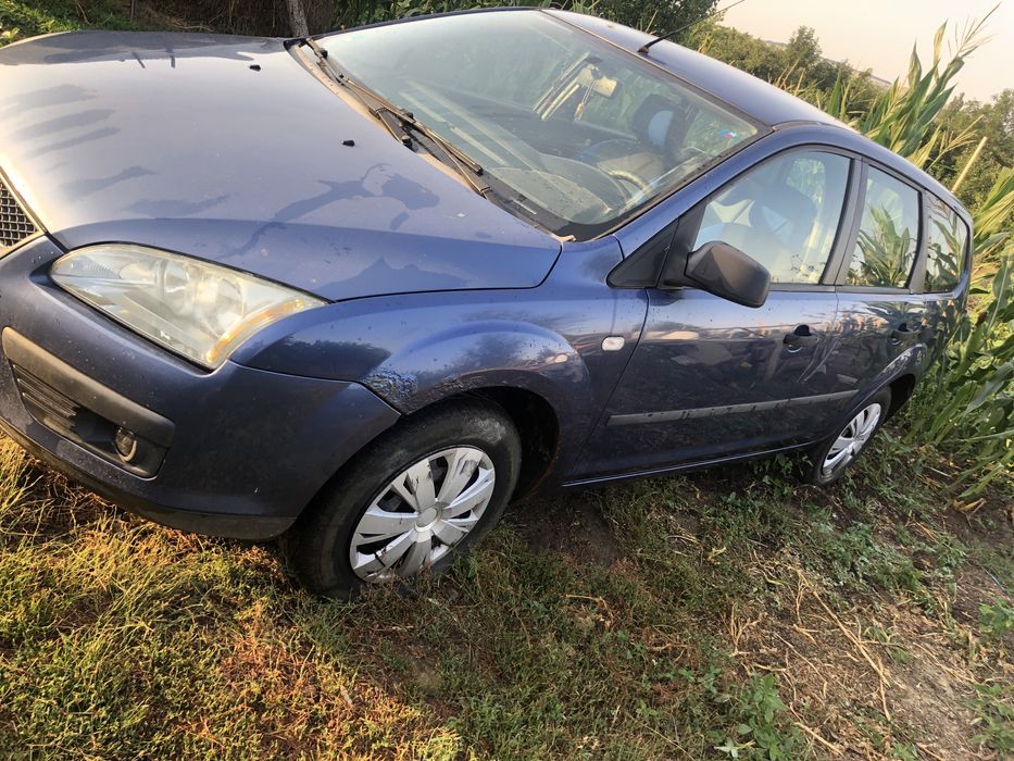 Vând Ford focus 1.6 2005