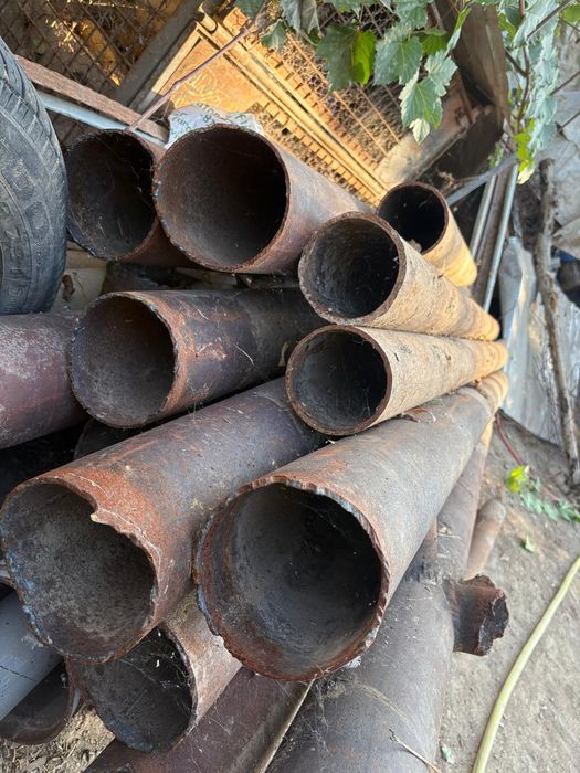 Vând țevi de metal diametru 120 luginme 3m