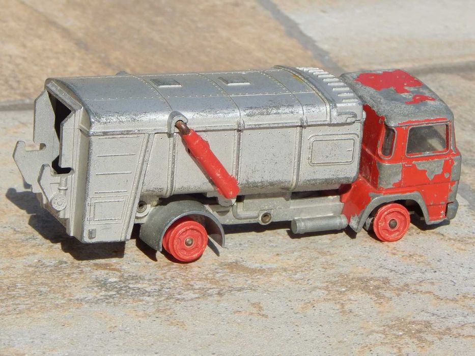 Macheta gunoiera Magirus-Deutz Mullwagen Siku 1:50 1972 V274