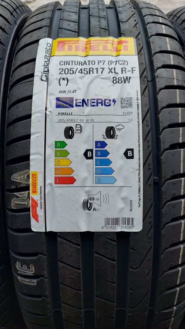 Нови гуми 205/45/17 Pirelli Cinturato P7 4 броя