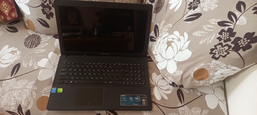 Лаптоп ASUS X552M