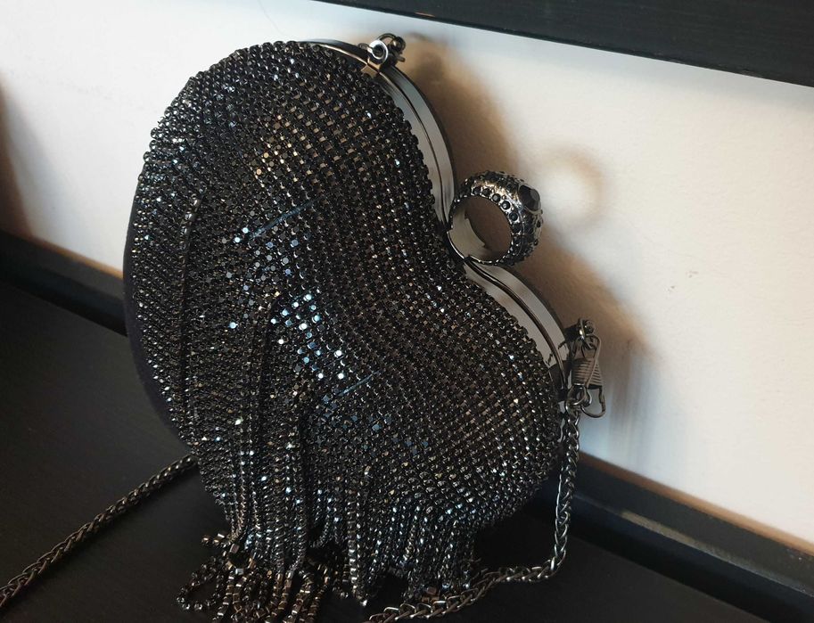 Чанта луксозна с прьстен