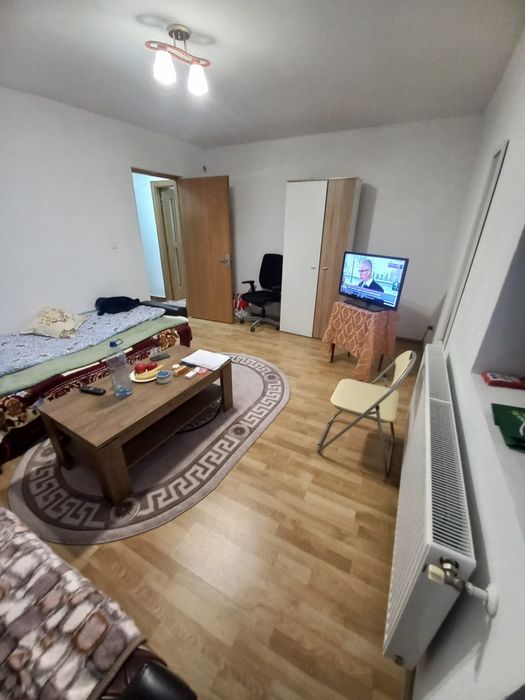 vand garsoniera in blocul de langa strand ( Beius)