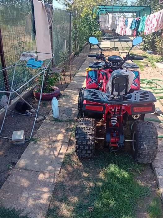 Vând atv 125cc nou are 8 ore funcționare