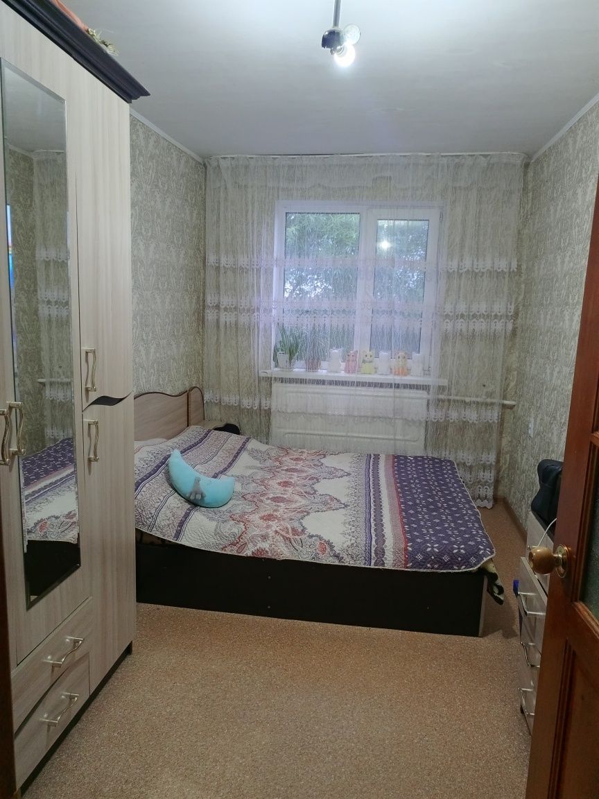 Срочно продам 4-комн квартиру