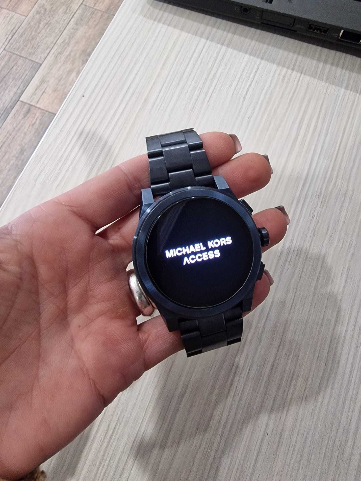 Smartwatch Michael Kors DW4C!