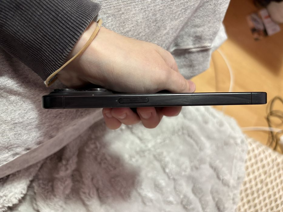 IPhone 15 pro 128 GB Black Titanium