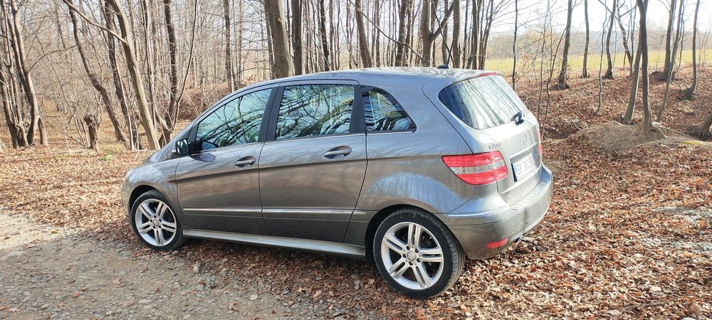 Mercedes b200 2010 facelift