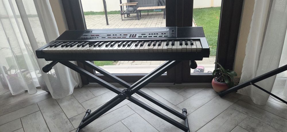 Orga cu suport Bontempi