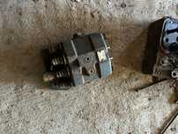 Distribuitor new holland ford boscilare incarcator
