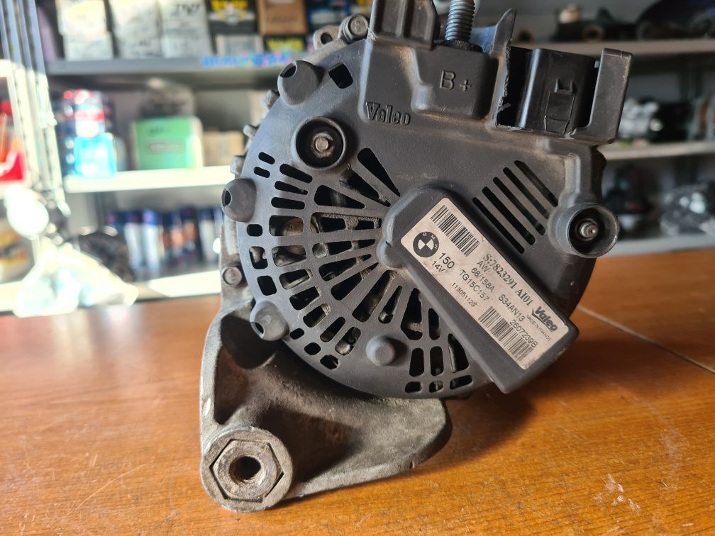 Alternator Mini Cooper R56 1.6 D 7823291