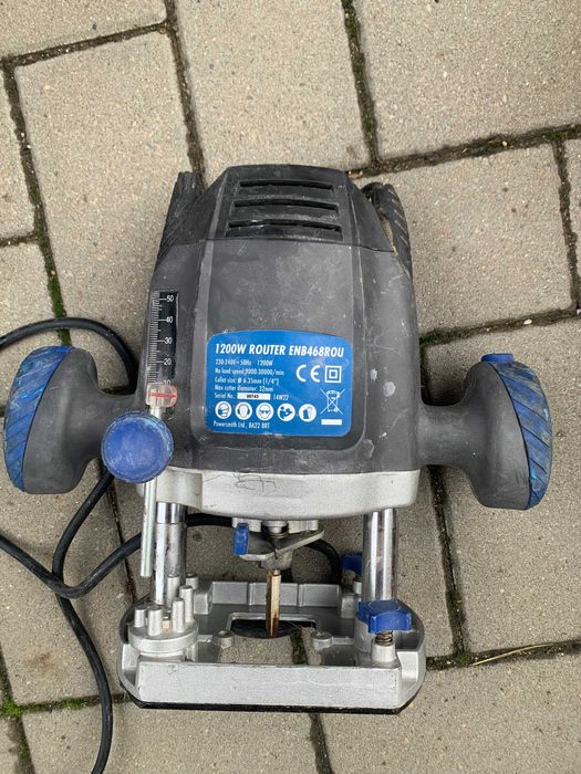 Freza lemn 1200w Router