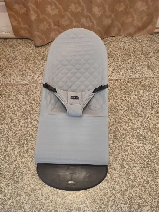 Продаем детский шезлонг