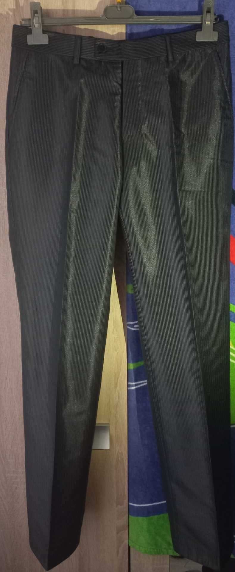 Pantaloni de stofa eleganti vintage Mega marimea 48 (S) ieftini!