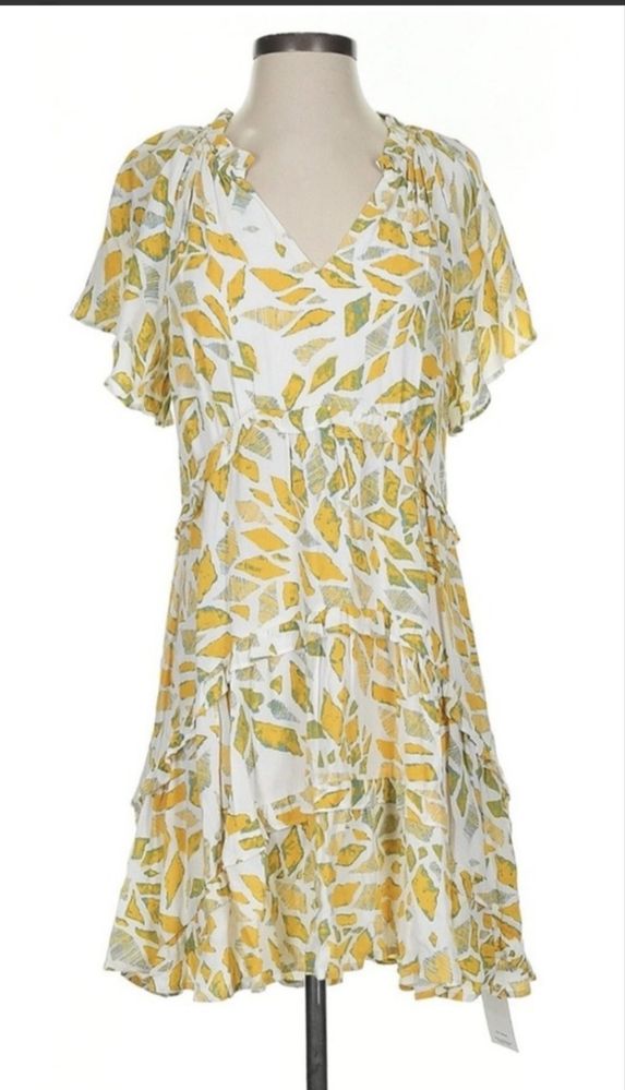 Продавам рокли Anthropologie