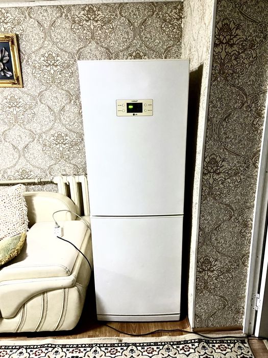 Продам холодильник рабочий 100% с доставкой