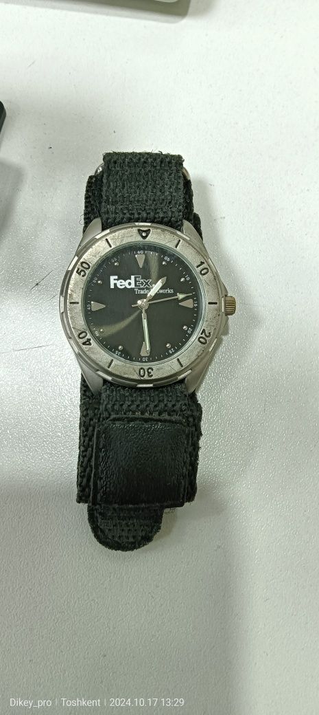 Часы FedEx Fed Ex SWEDA