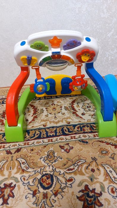 Детские игрушки ходунок