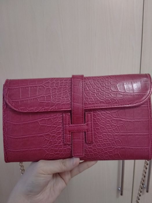 Клатч всего за 2.500тг.