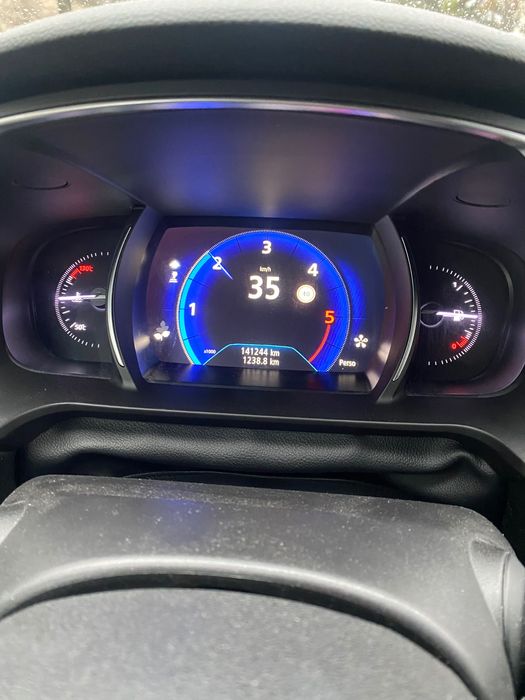 Vând Renault Talisman