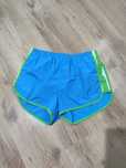 Pantaloni scurți de damă Nike mărimea M