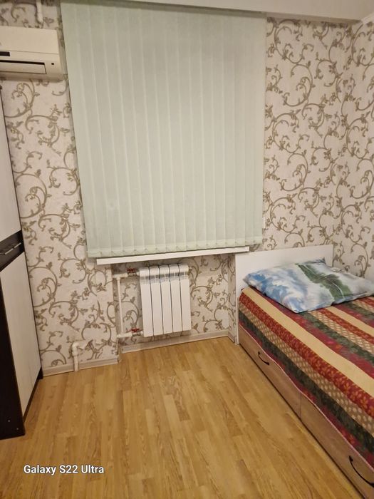 Сдам комнату девушке казашке, в трех комнатной квартире, Центр,Рахат