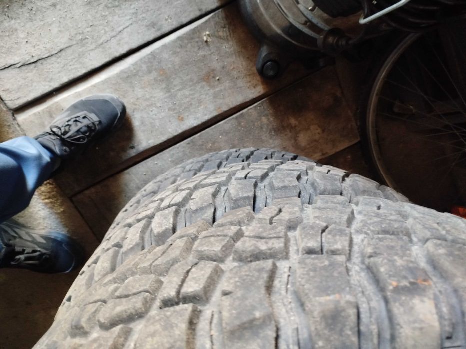 Гуми за джип 33х10.5х15 Bf Goodrich