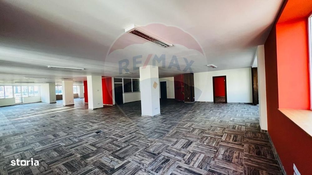 Spațiu generos de închiriat pe strada Transilvaniei