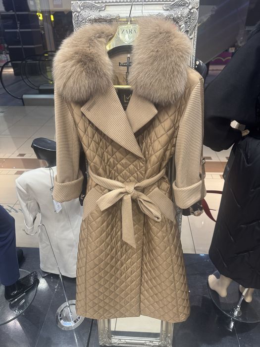 Стилно луксозно палто лисица лукс