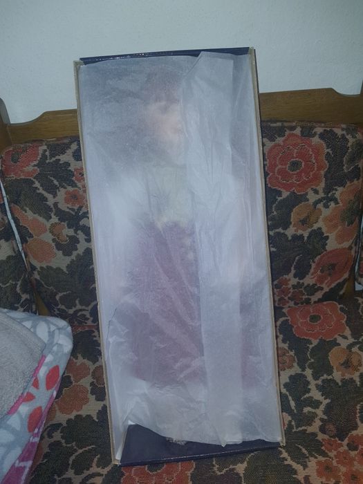 Порцеланова кукла