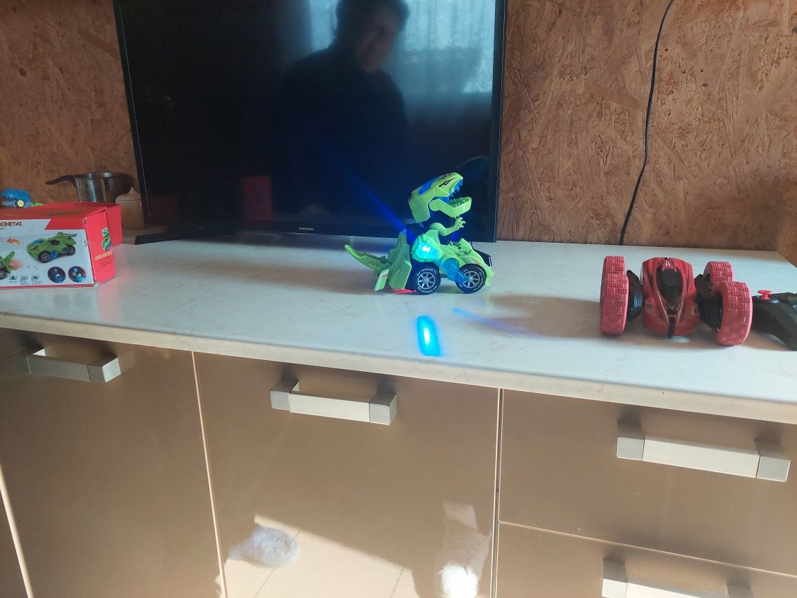 Jucării cu tecomanda,lego și interactive pentru copii