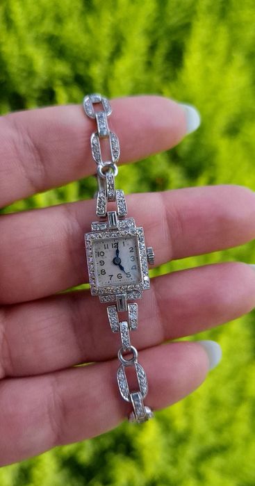 Ceas Art Deco din platina si diamante naturale