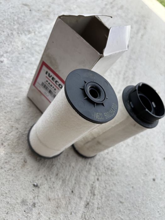 Vand doua filtre combustibil Iveco Noi