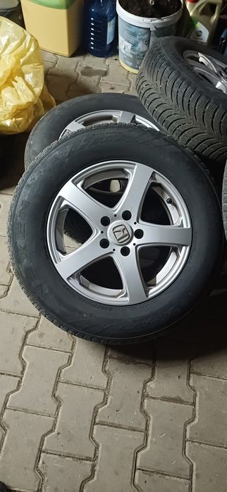 Jante de aluminiu cu tot cu cauciucuri!