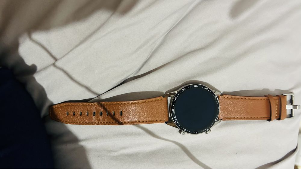 Продам смарт часы HUAWEI WATCH GT 2-E53