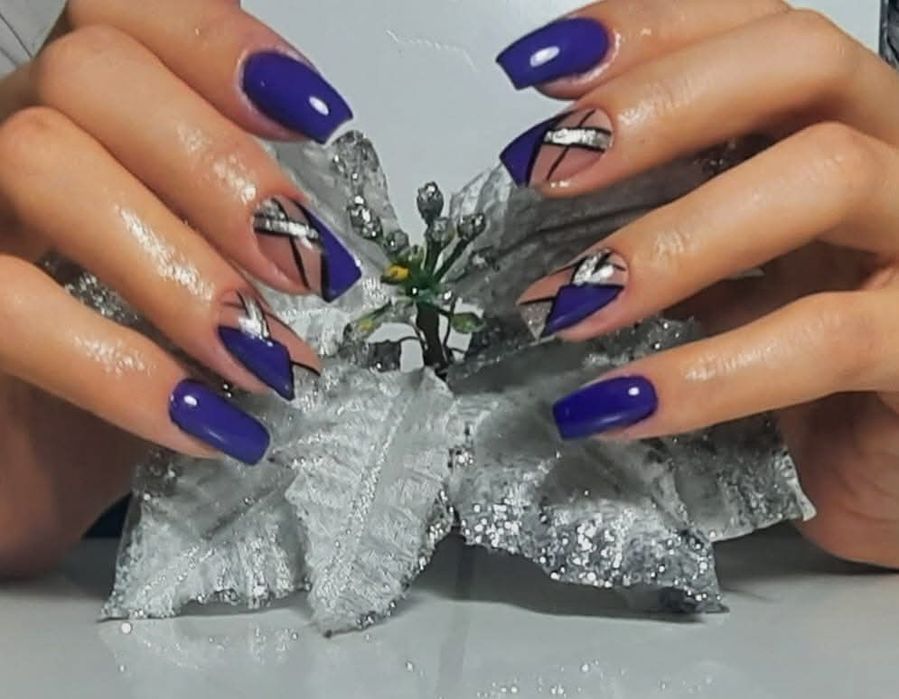 Unghii cu gel și semi