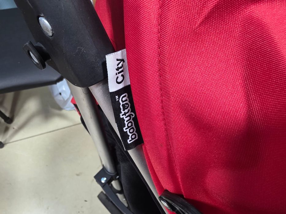 Коляска прогулочная