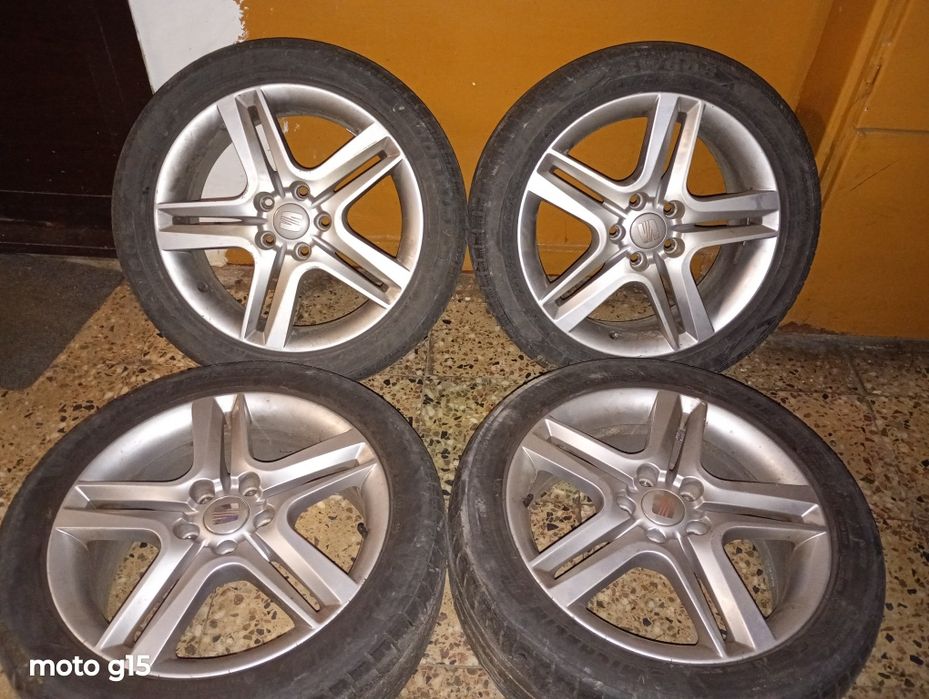 Vând set de 4 bucăți k noi