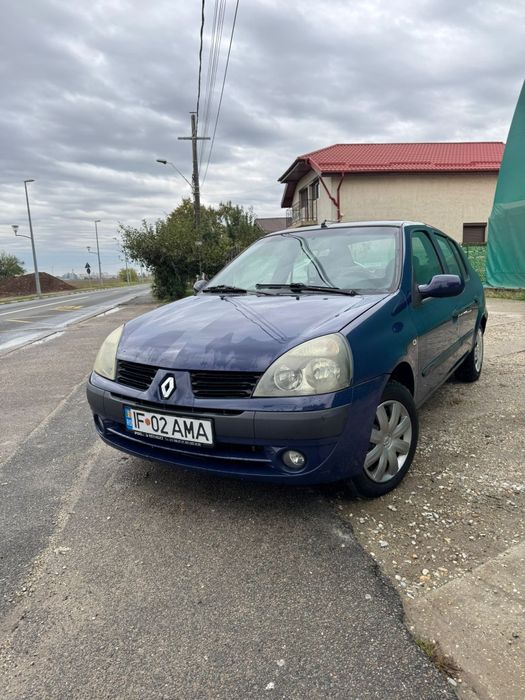 Vând Renault Clio!