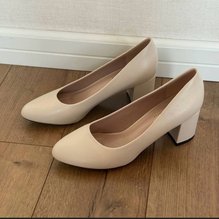 новые туфли 39 размер