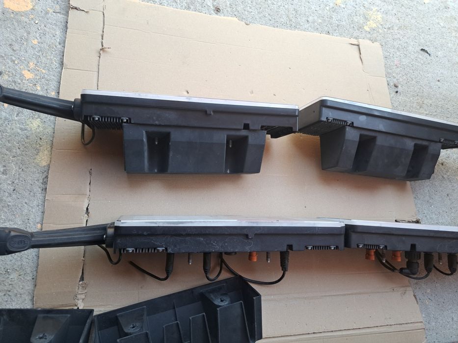 Vând triple krone !