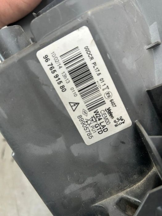 Far stanga xenon peugeot 508 9676591580